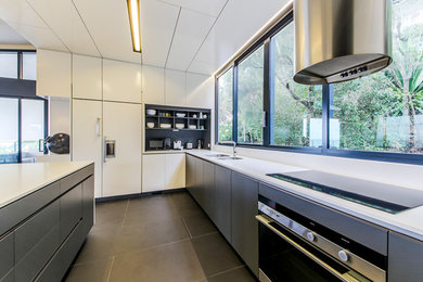 Design ideas for a contemporary kitchen in Brisbane.