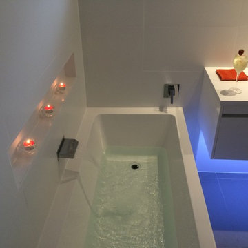 Contemporary Bathroom