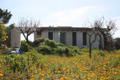 Photo of a country garden in Bari.