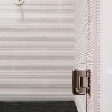 Minimal Baths