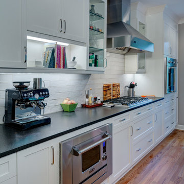 Spectacular Spacious Kitchen