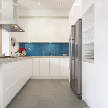 Contemporary Kitchen