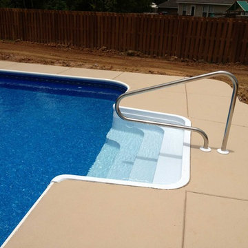 Vinyl Liner Pool built in Mobile Alabama