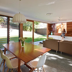 Post War Suburban Cottage, QLD - Windows