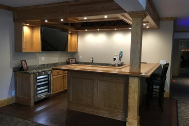Home bar - rustic home bar idea in Baltimore