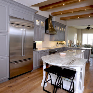 Kitchen and Small Seating Area