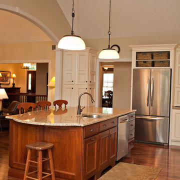Traditional and Timeless Kitchen in Illinois
