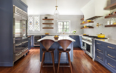 Kitchen of the Week: Blue, Brass and Built-Ins