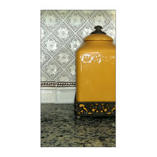 KITCHEN TILE
