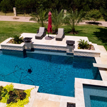 Modern Diving Pool Boerne