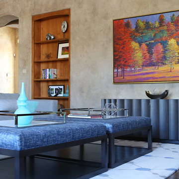 High-End Lowry Home