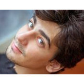 Shán Kħâń's photo