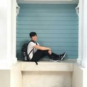 Li Wai's photo
