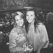 Chel Shetler's photo