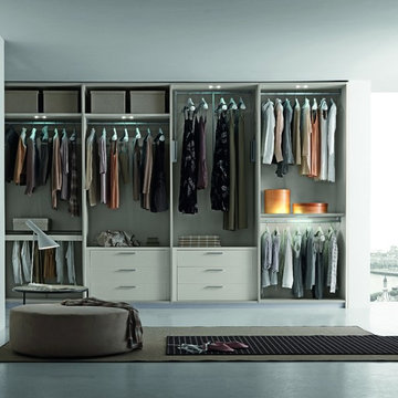 Tecnopolis Free Walk-in Closet Arrangement #9, Presotto Italy