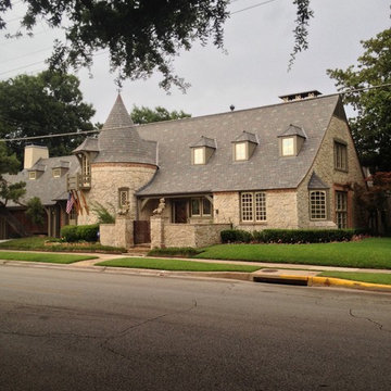 Renovation of a 1937 Charles Dilbeck Home