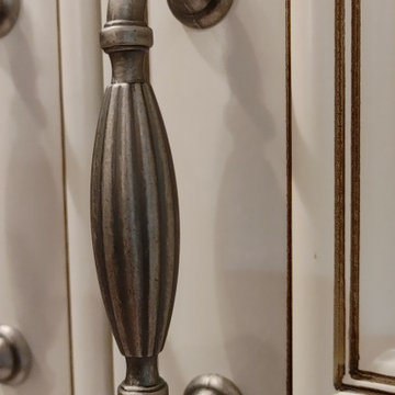 Davenport Kitchen Remodel-Koch Legacy Pearl Umber-Cambria Berwyn Quartz
