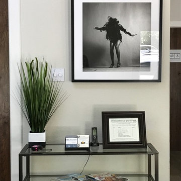 Tina Turner dancing in the front entrance