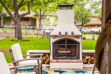 Trendy exterior home photo in Dallas