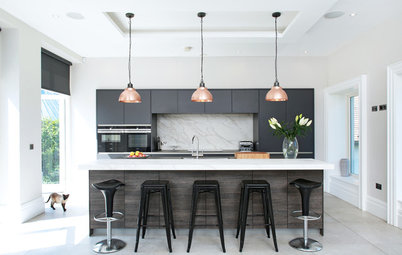 Pendant Placement: 11 Bright Ideas for Kitchen Lighting