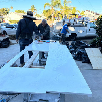 Custom Quartz Countertop Fabrication & Cutout