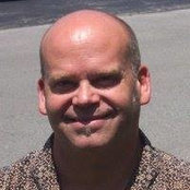 Mike Benzs foto