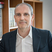 Photo de THIERRY POUBEAU - Architecte d'intérieur
