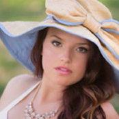 Alexandra Taber's photo