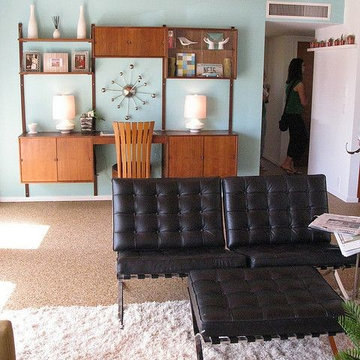 Barcelona Style Ottoman by Barcelona Designs