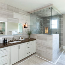Dream House - Full Bath