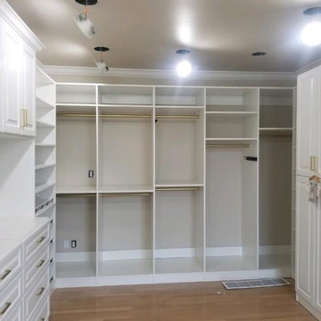 Walk In Closet