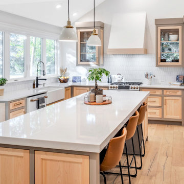 Smoked Pearl Quartz Kitchen