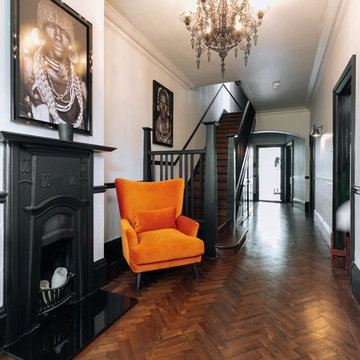 Jourdan Dunn's Home - Period Property in Statement Colours with a Luxurious Twis