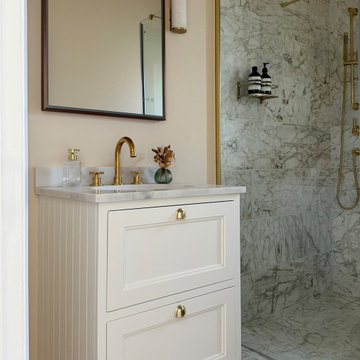 Transitional Bathroom