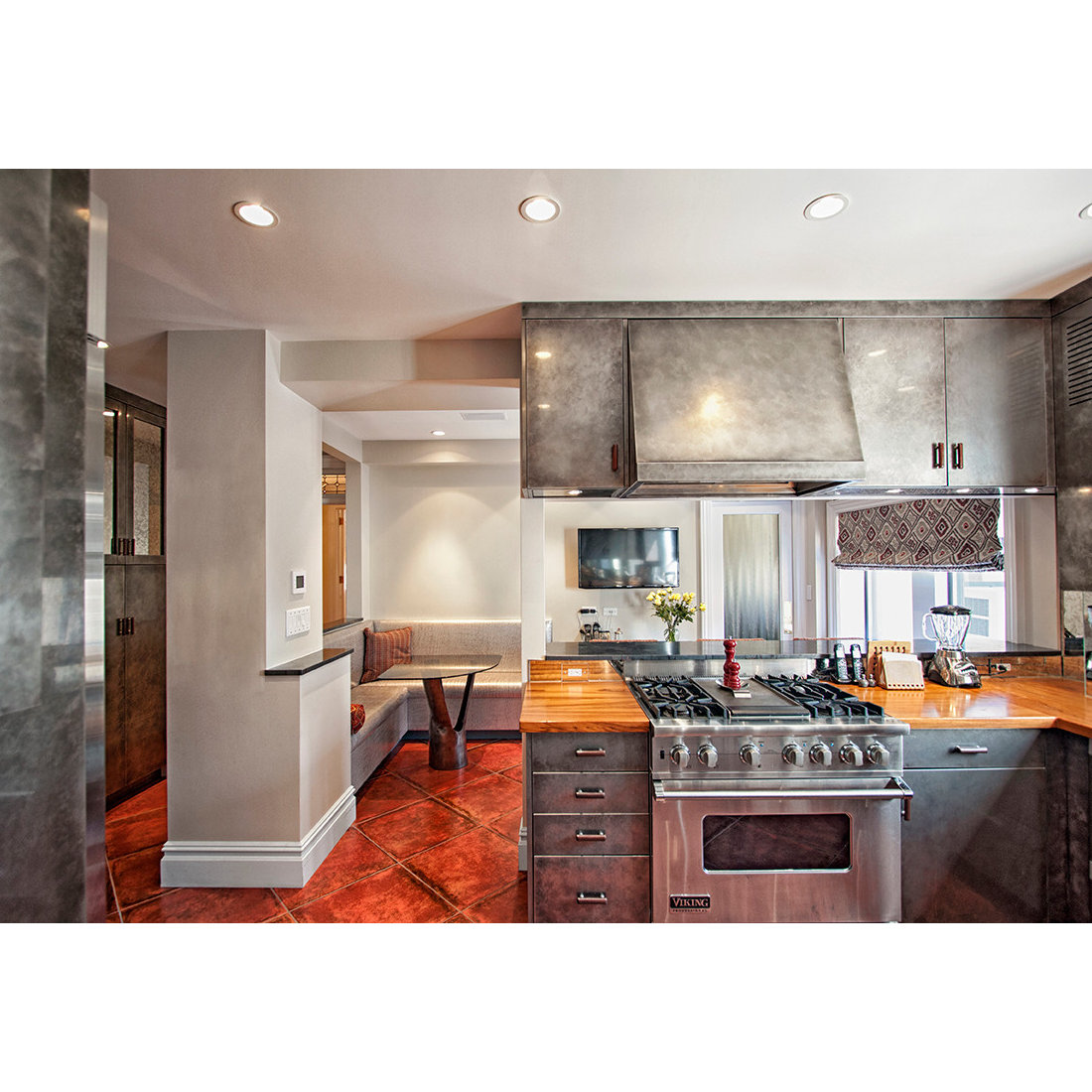Metropolitan Kitchen