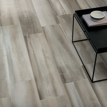 Bath tile floor