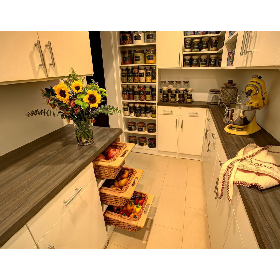 Shah Pantry