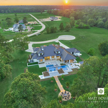 Striking Modern Masterpiece - Entertainer's Dream