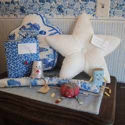 Home Decor - Decorative Pillows