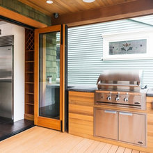Outdoor BBQ/Dining