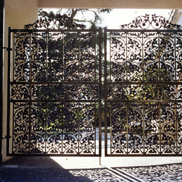 Iron gate