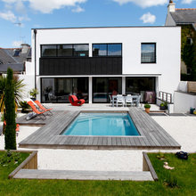 Pool area