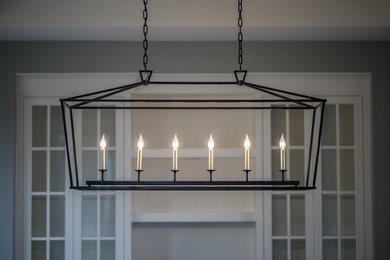 Dining room - traditional dining room idea in Portland