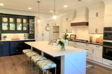 Kitchen - kitchen idea in Other