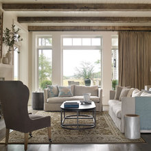 Living Room / Space