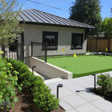 Back Garden for Golf Enthusiast