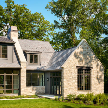 A Reserved and Modern Interpretation of English Cottage