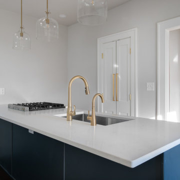 Modern White Kitchen Makeover