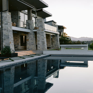 Breathtaking View Infinity Pool in Saratoga Springs