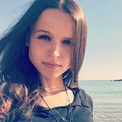Olya Kroytors foto
